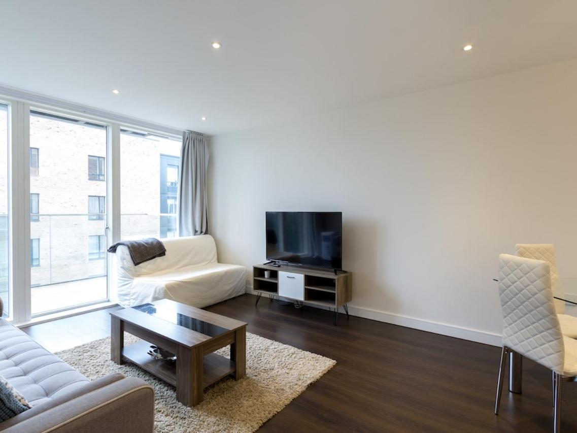 Blissful One Bed Near The River Saint Saint Kew エクステリア 写真