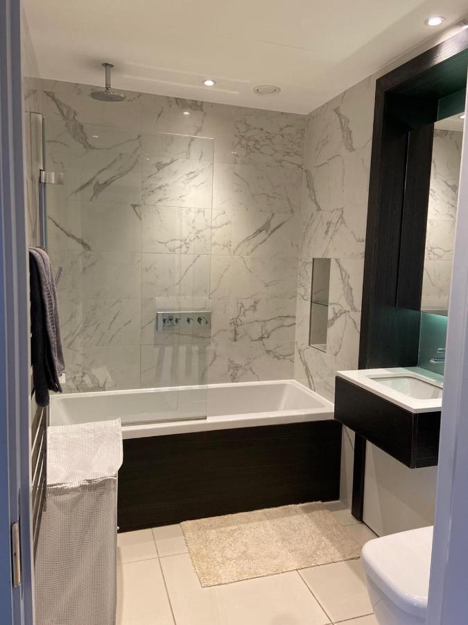 Blissful One Bed Near The River Saint Saint Kew エクステリア 写真